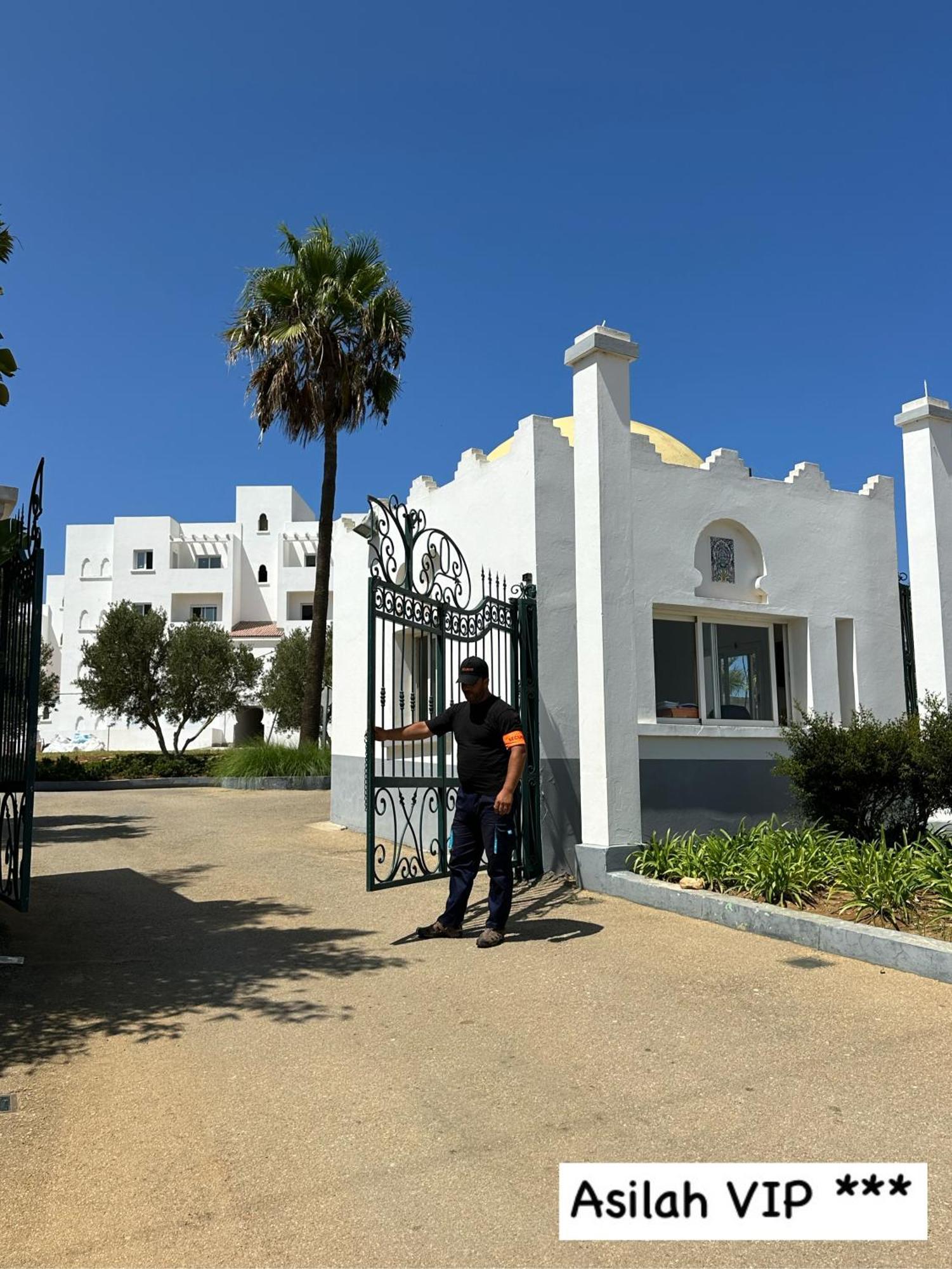 Asilah Vip - Haut Standing - Vue Mer - Piscines - Plage A 5 Minute - Garage Privee - Acces Pmr Екстер'єр фото